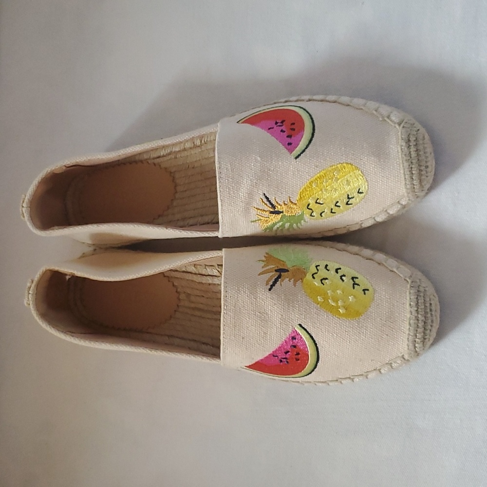 J Crew new sz 6 - 6.5 N beige cream espadrilles flats